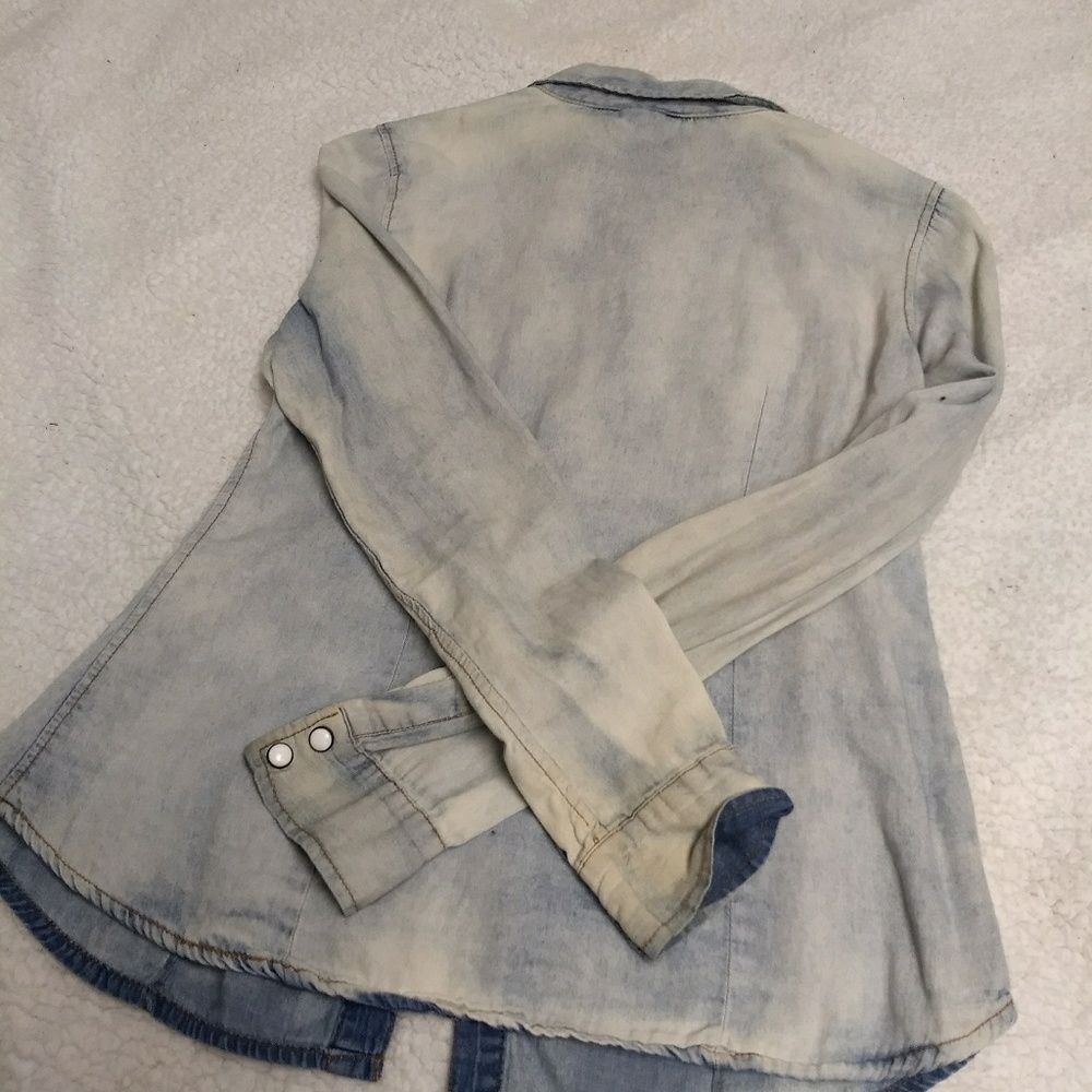 Washed out button up - Picture 3 of 4
